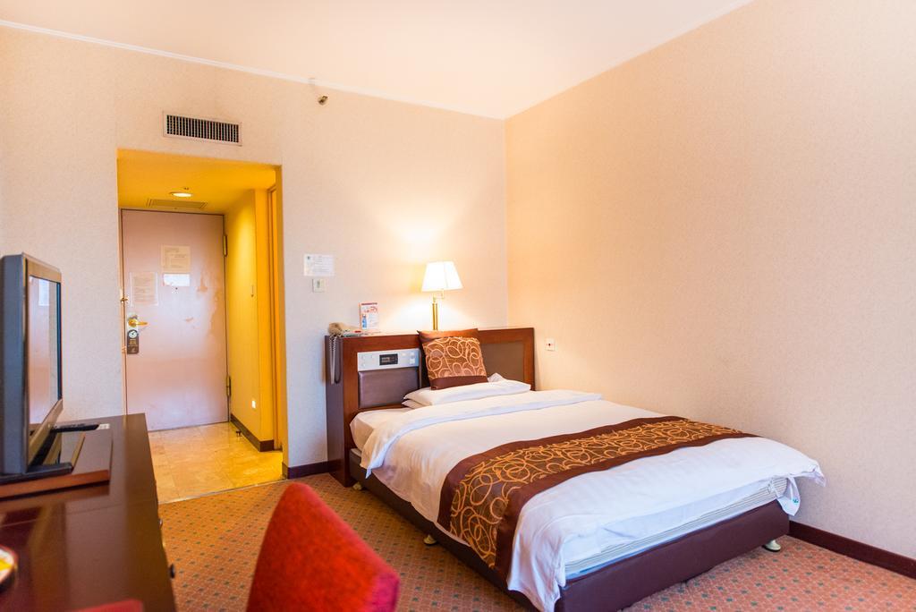 Shanghai International Airport Hotel מראה חיצוני תמונה