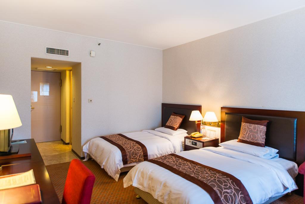 Shanghai International Airport Hotel מראה חיצוני תמונה